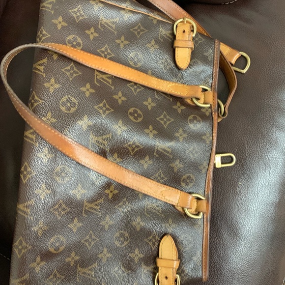 Louis Vuitton purse - Picture 6 of 8